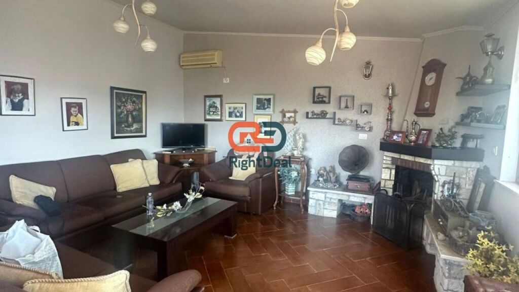 2 Apartments for Sale in Golem Duplex Opportunity!!