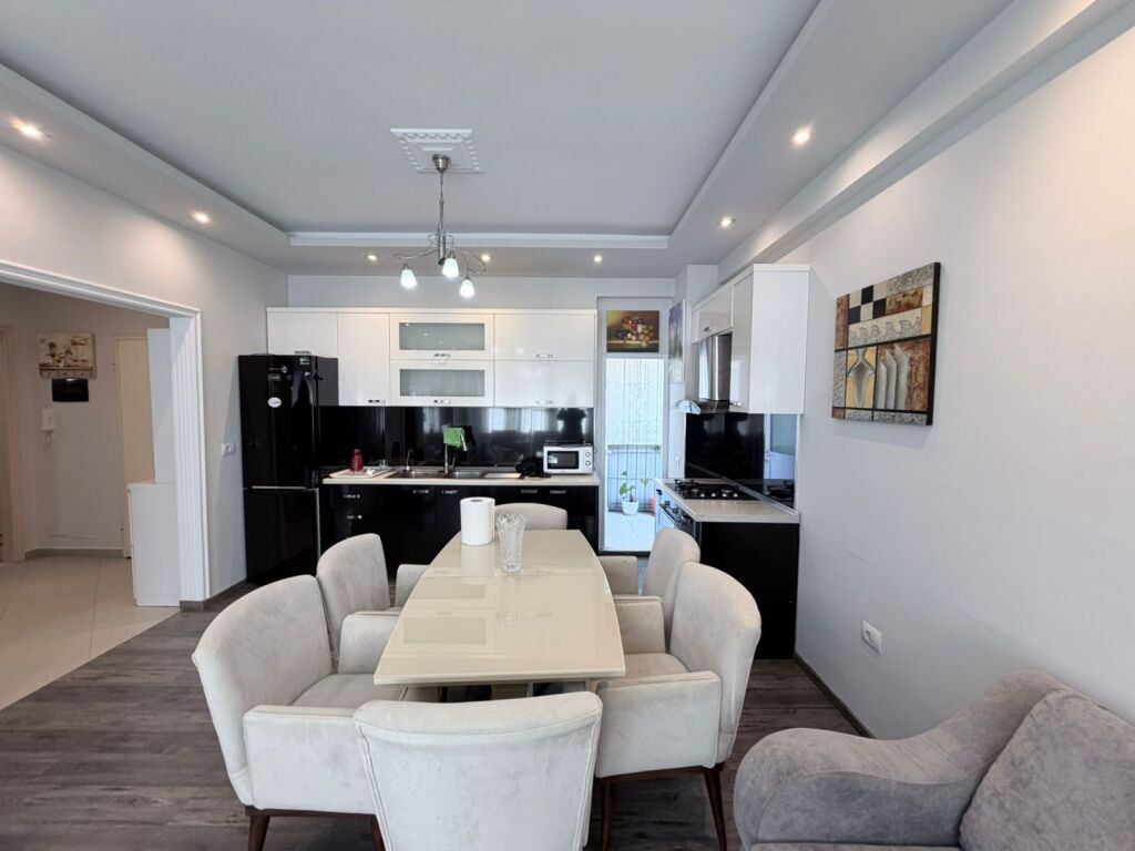 2+1 apartment for sale near the Zoo