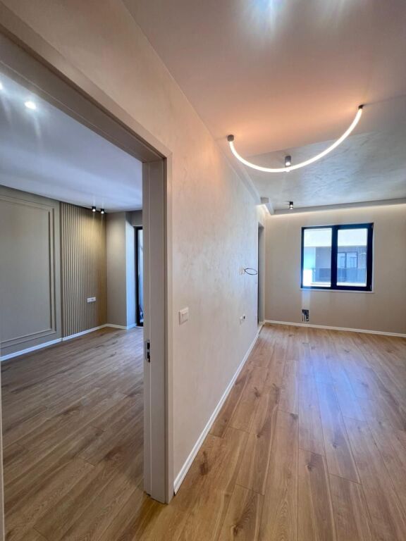 SHITET APARTAMENT 1+1 NE ZONEN E MALIT TE ROBIT, KAVAJE