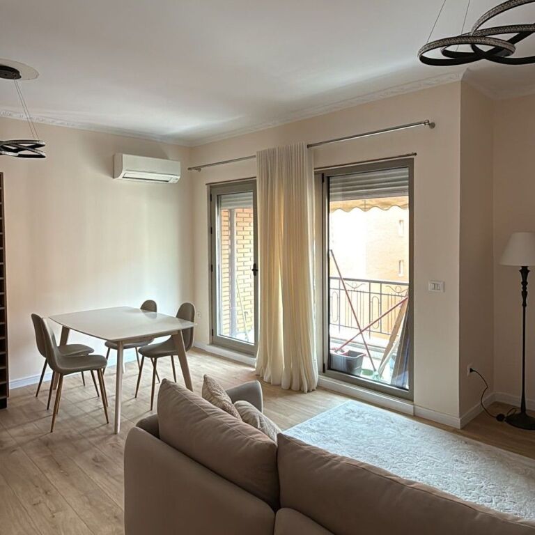 🏡✨ Appartamento 2+1 in Affitto – Complesso Delijorgji, Tirana ✨🏡