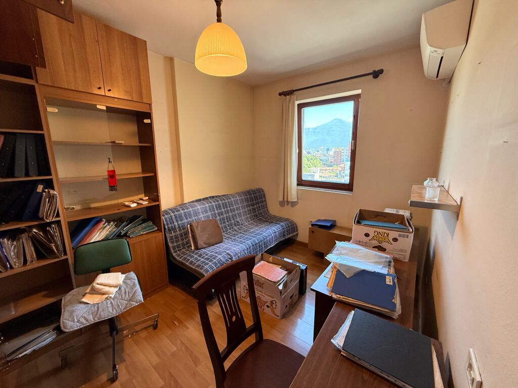 Apartment 2+1 at Zogu I Boulevard, for sale