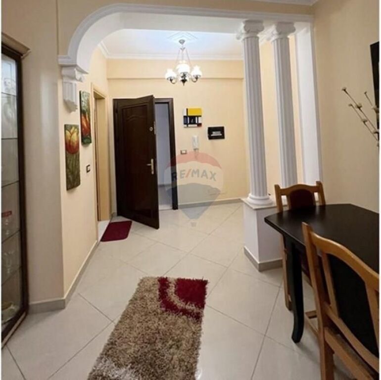 🌊 Apartament 1+1 me qera afatgjatë Lungomare, Vlorë