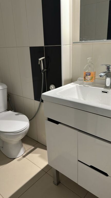 Bllok Apartment for rent and Bnb 1+1 Kafe Roma