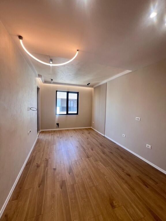 SHITET APARTAMENT 1+1 NE ZONEN E MALIT TE ROBIT, KAVAJE
