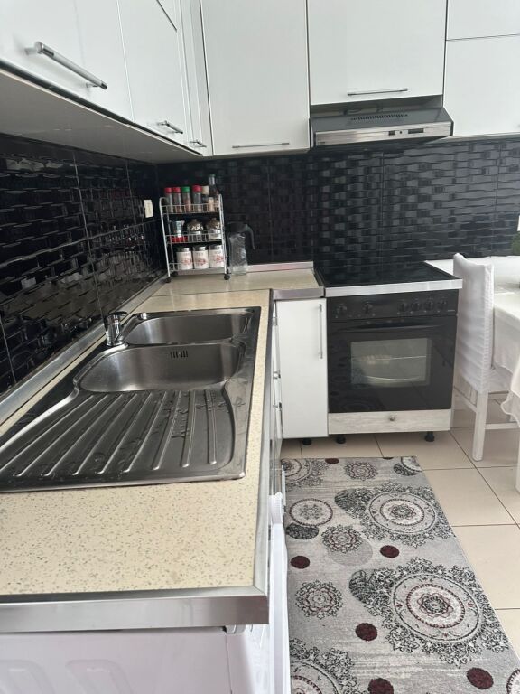 Bllok Apartment for rent and Bnb 1+1 Kafe Roma