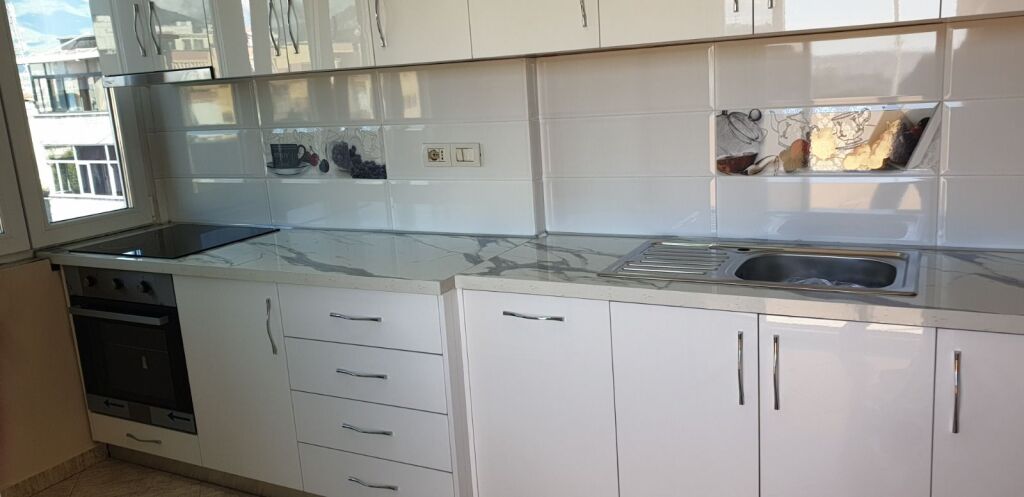 APARTAMENT ME QERA 1PLUS1 85M2
