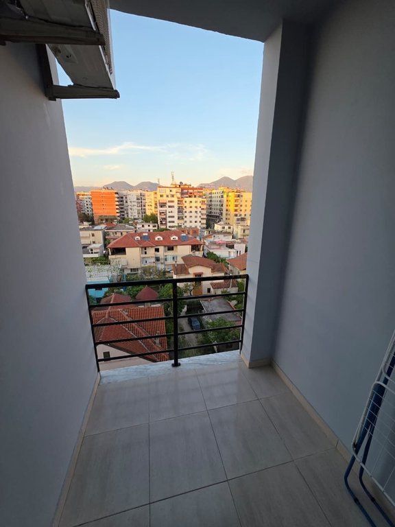In vendita, Appartamento 1+1, Nuovo Anello, Tirana.