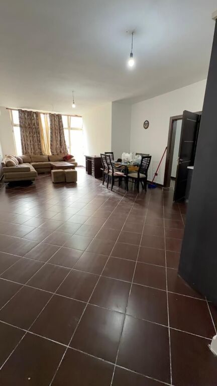 📍 Jepet me qira apartament 3+1+2 në Astir, pranë Bulevardit Migjeni