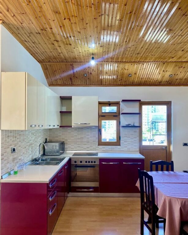 Appartamento 2+1 in affitto – Zogu i Zi / Zoja e Këshillit të Mirë !