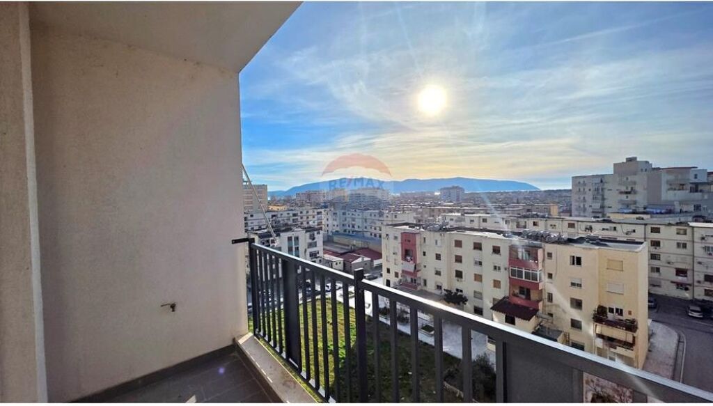 🏡 Apartment 1+1 for sale – Transballkanike, Vlorë