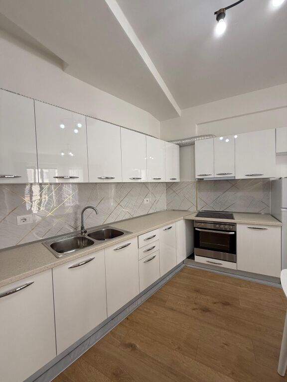 🏠Jepet Me Qira Apartament 2+1 Në Astir