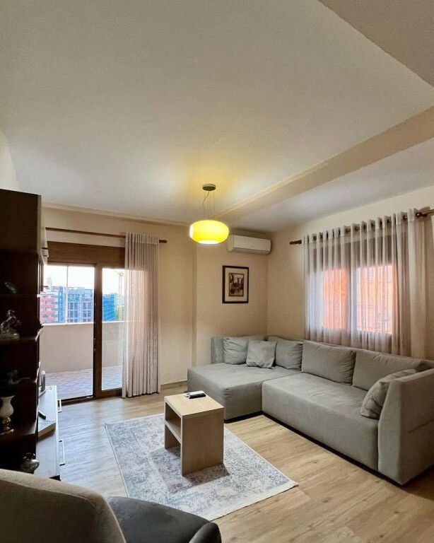 🏡 Apartament 1+1 me qera