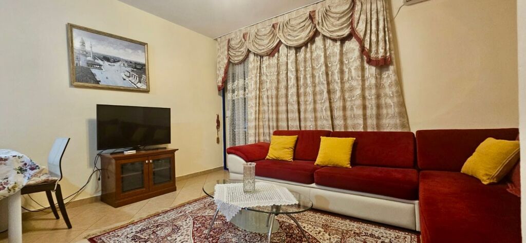 apartament 1+1 Per qera tek rruga e kosovareve