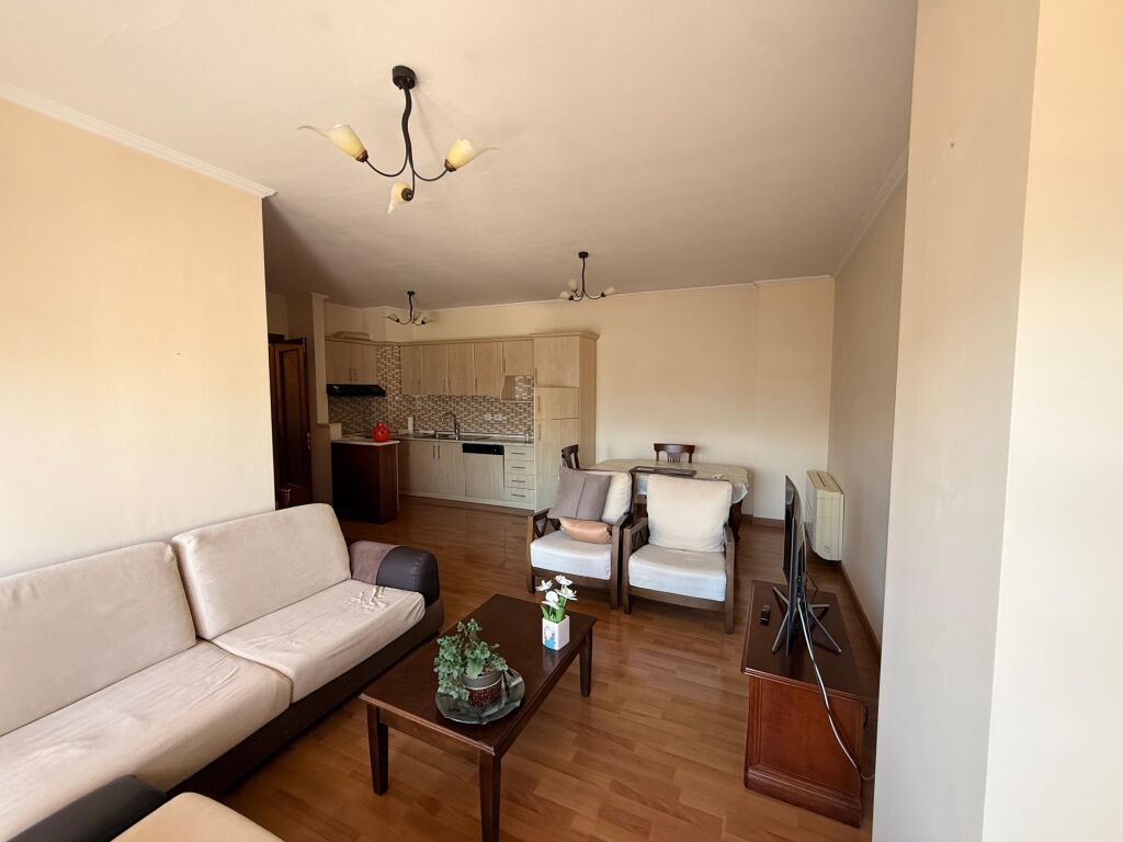 Apartment 2+1 at Zogu I Boulevard, for sale