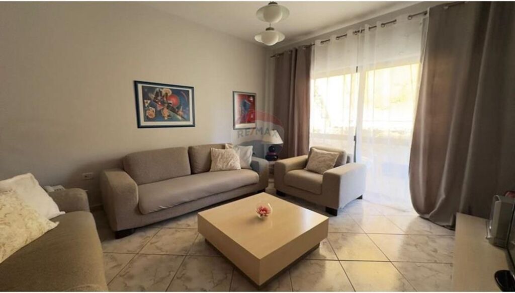 Appartamento 1+1 in affitto vicino al Liceo Artistico, Tirana 🏡