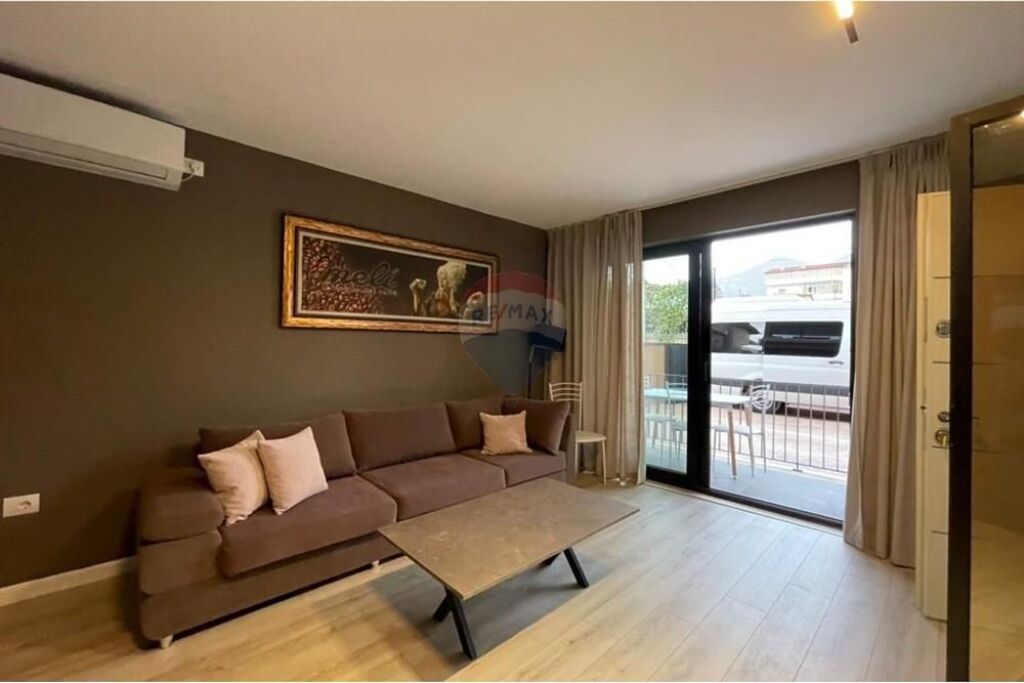 Apartment - For Rent - 5 Maji Street, Tirana(ID: 530201045-203)