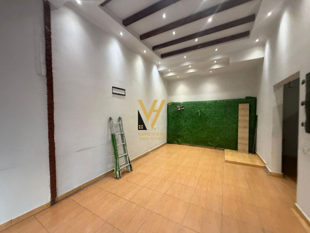 BUSINESS PREMISES 90 M2 FOR RENT IN LAPRAKE 1,150 EURO