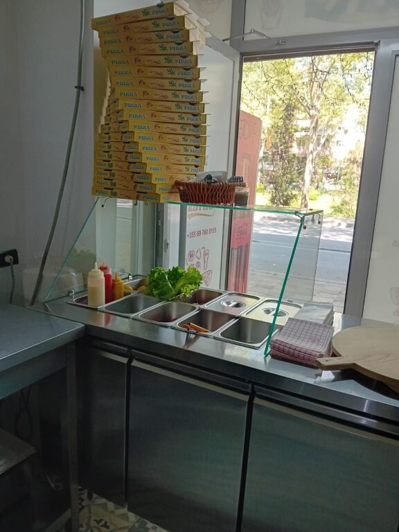 🍕 FAST FOOD / PIZZA BUSINESS FOR SALE – ON MAIN STREET, TIRANA 📍