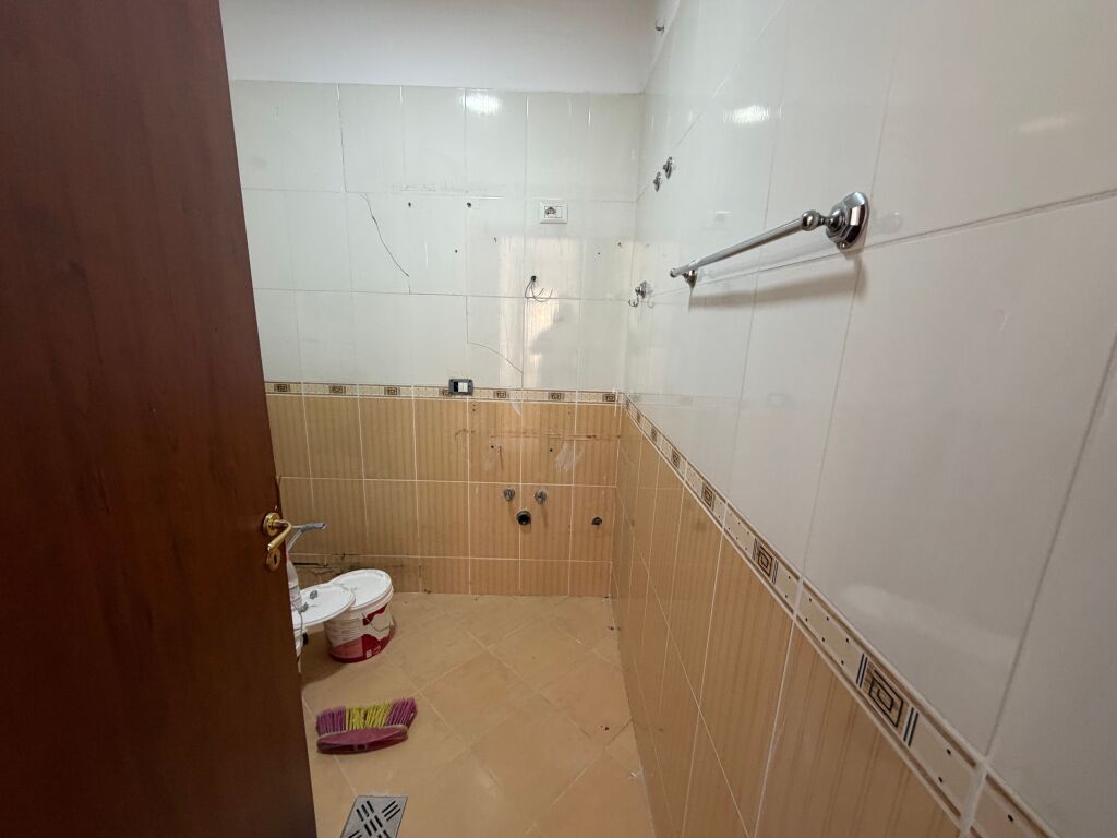 For sale 2+1, jordan misja near gener 2,230 million leke