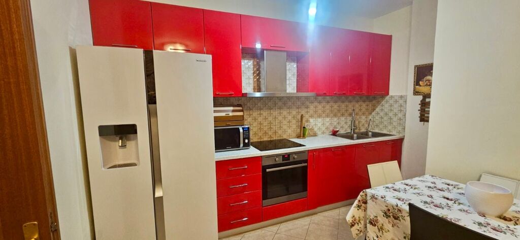 apartament 1+1 Per qera tek rruga e kosovareve