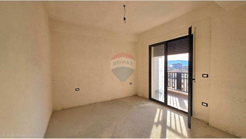 🏡 Apartment 1+1 for sale – Transballkanike, Vlorë