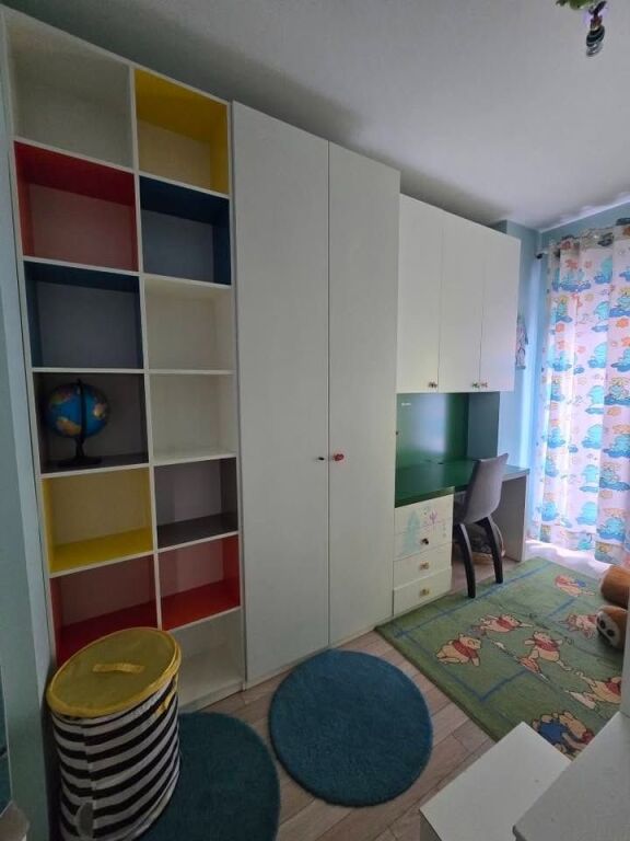 Appartamento 2+1 in affitto a Kontakti 21 Dhjetori!