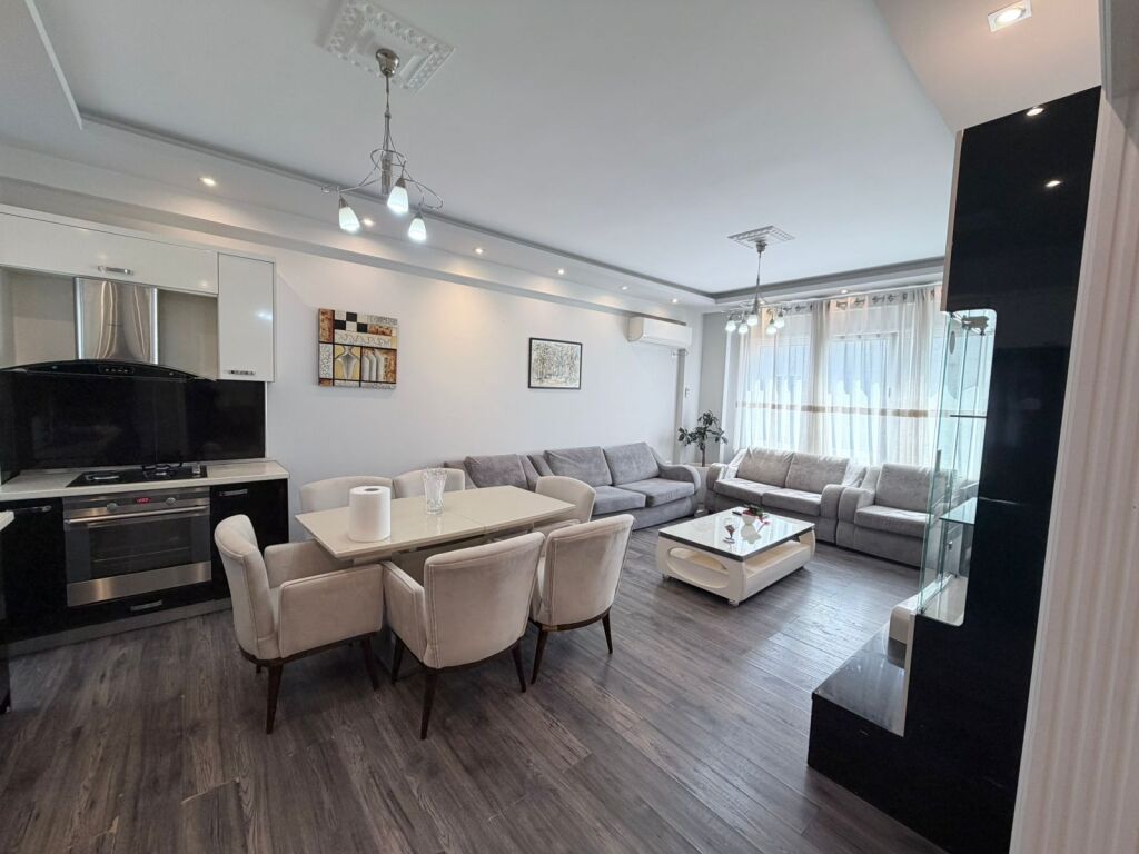 2+1 apartment for sale near the Zoo