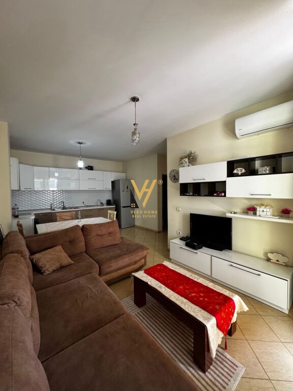 JEPET APARTAMENT 1+1+BLK ME QERA NE ASTIR 40.000 LEKE