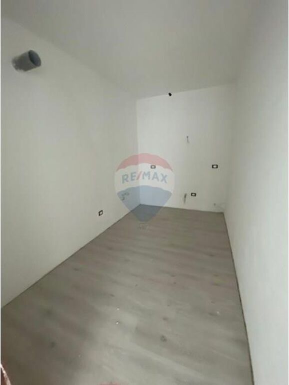 Apartment 2+1 for sale at Univers City