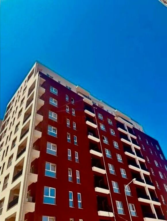 Affitto, Appartamento 1+1 per Uffici, Complesso Aura, Tirana.