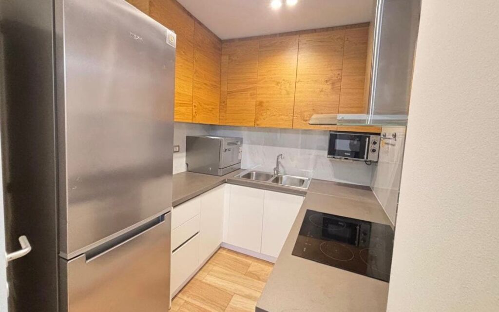 🔥 OPPORTUNITY: 3+1 Apartment for rent near the Center💰 Price: 85,000 Lek/month