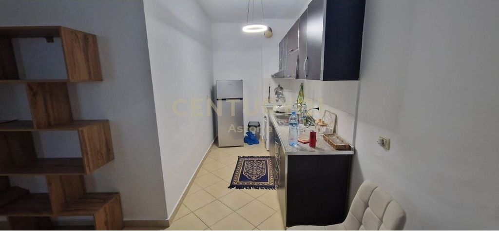 AFFITTASI APPARTAMENTO 2+1 VICINO AL RISTORANTE KAPITEN MIR ZOTI