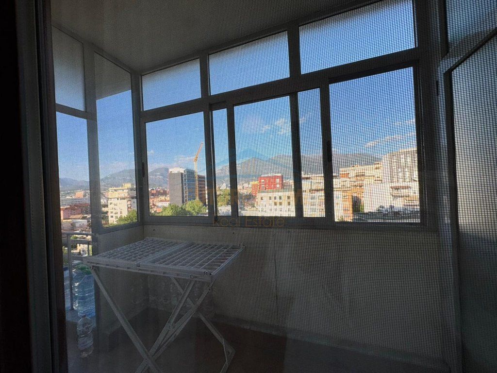 For sale, 2+1 Apartment, Barrikadave Street, Tirana.