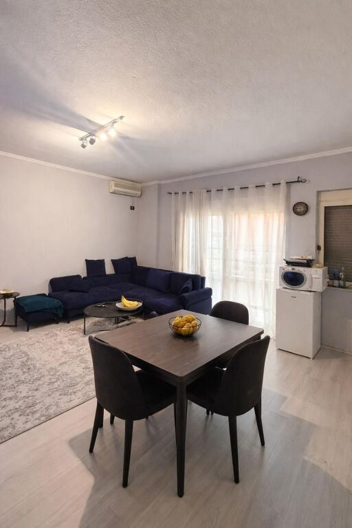 Apartment 1+1 for rent on Rruge e Dibres!