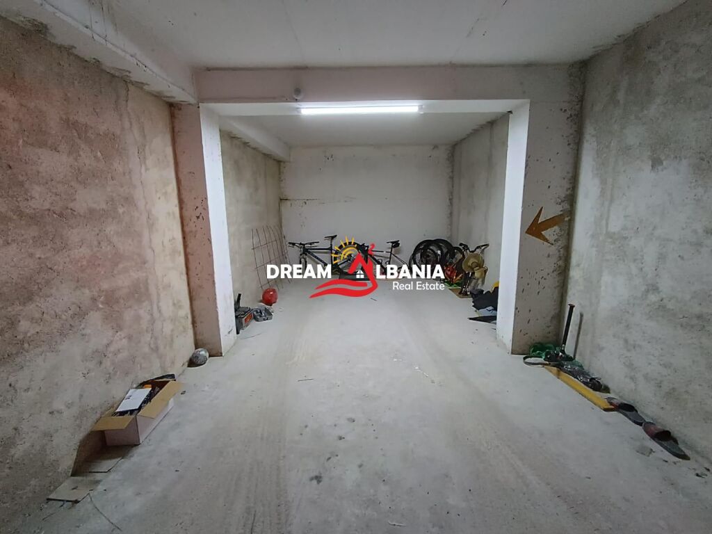 Appartamento 2+1 in Vendita vicino a Scuola Rossa a Tirana (ID 41212215)
