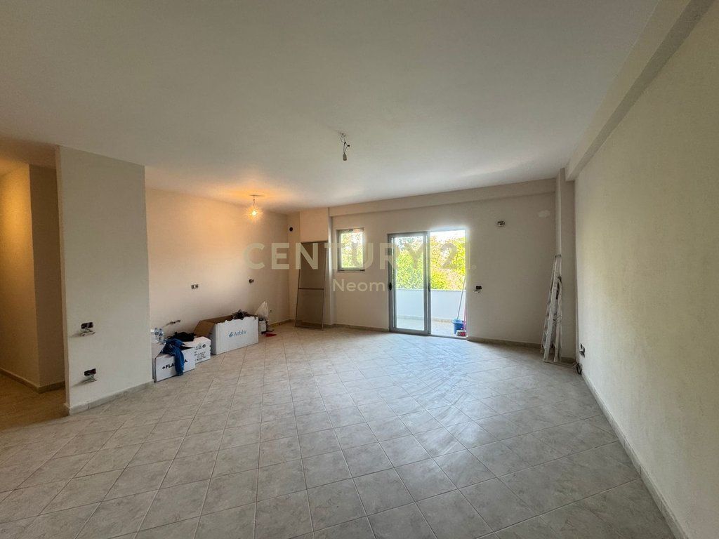 Apartment 2+1 for Sale New Boulevard Astir