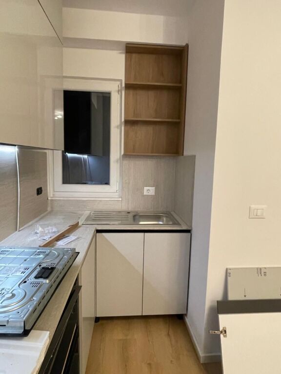 Jepet me qira apartament 1+1