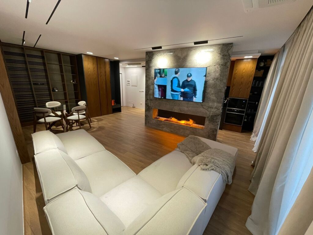 Appartamento in Affitto 2+1+Posto Auto Presso Lake View Residence (ID B2201873) Tirana