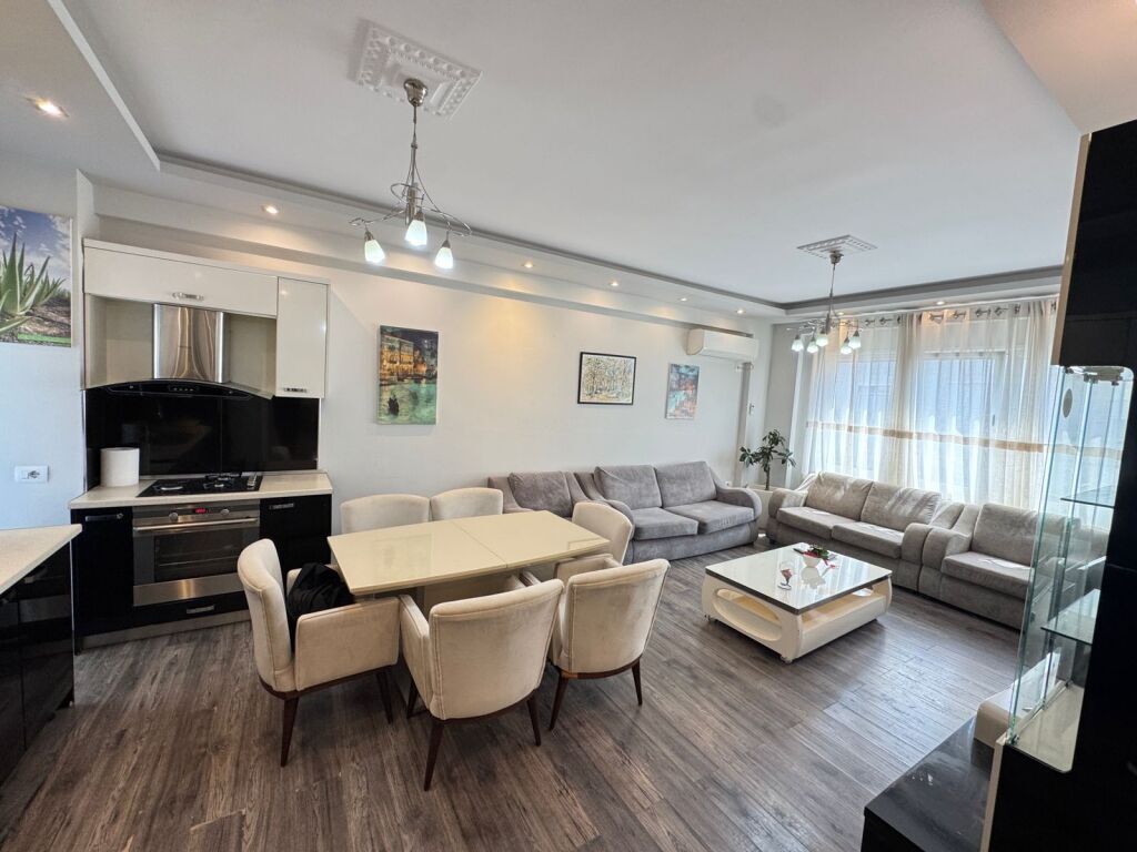 IN VENDITA – VICINO AL GIARDINO ZOOLOGICO, APPARTAMENTO 2+1+2 con balcone!