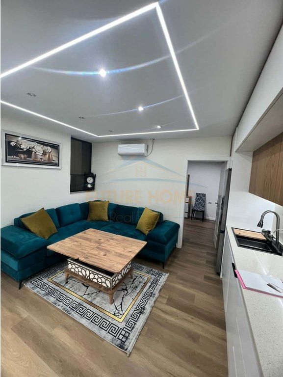 Qera, Apartament 2+1 + Verandë, Ish Fusha e Aviacionit, Tirane