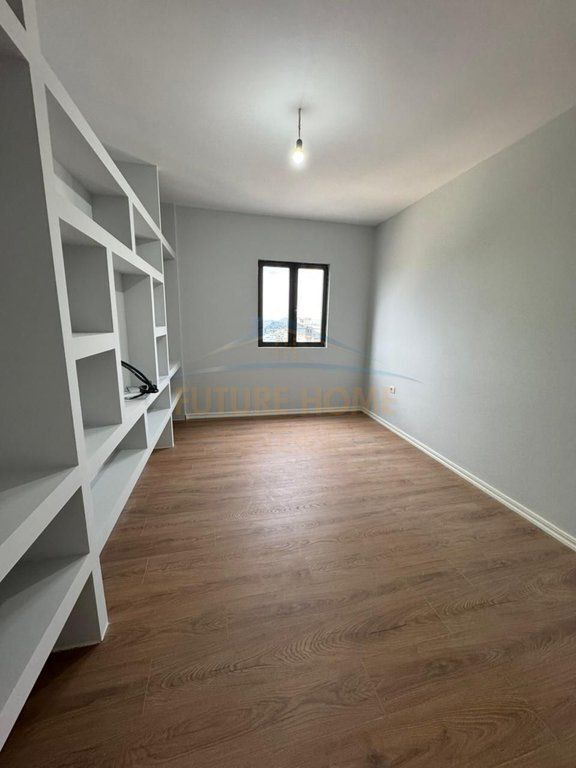 For sale, Apartment 2+1+2, "Shefqet Kuka" Street, Fresk