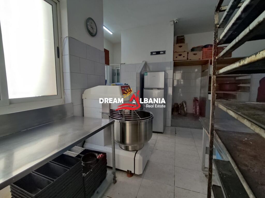 Shop Duplex for Sale together with Bakery Business in the Lapraka area (ID 4171628)