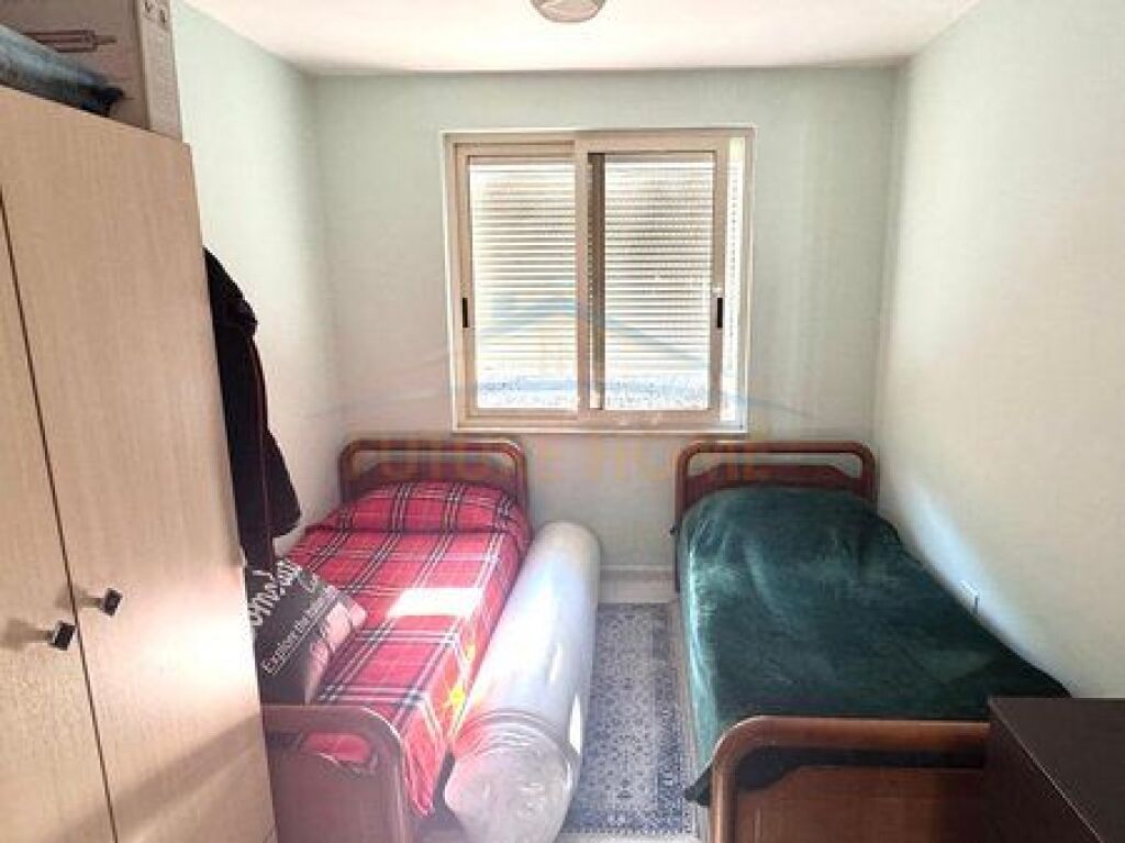 For sale, 2+1 Apartment, Bllok, Tirana