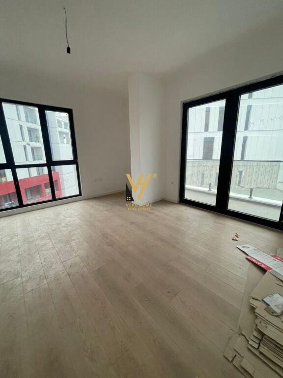 OFFICE 130 M2 FOR RENT AT PHARMACY 10 – 800 EURO