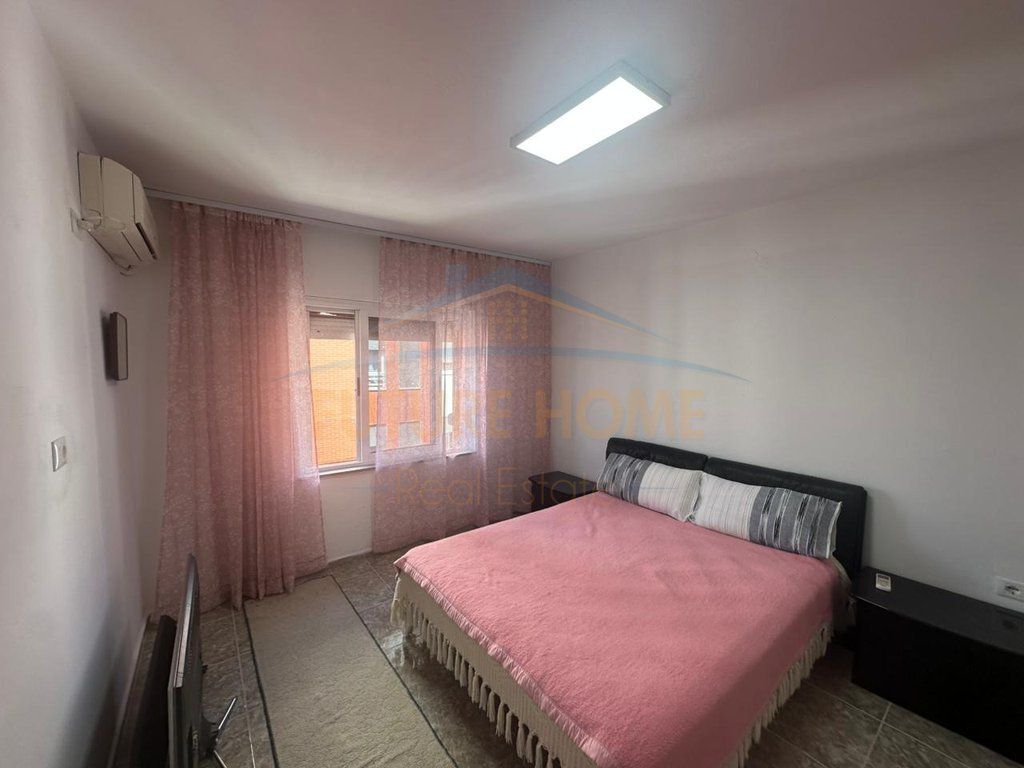 Rent, 2+1 Apartment, Dibrës Street, Tirana.