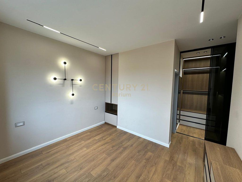 FOR SALE APARTMENT 2 + 1 + 2 AT OXHAKU TOWER BRIGDE COMPLEX !