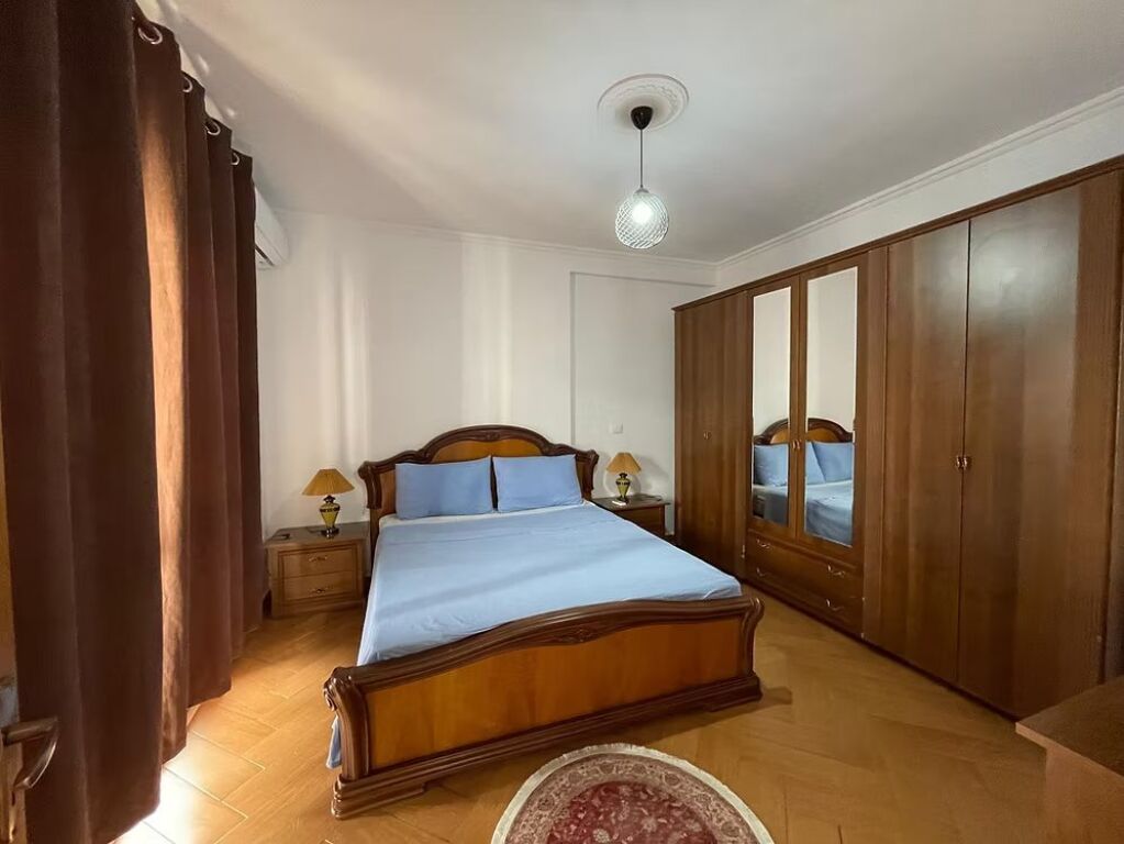 Apartment 2+1+Veranda for rent at Barrikadave Street.