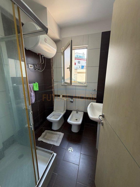 Qira, Apartament 3+1+2, Kopshti Zoologjik, Tiranë.