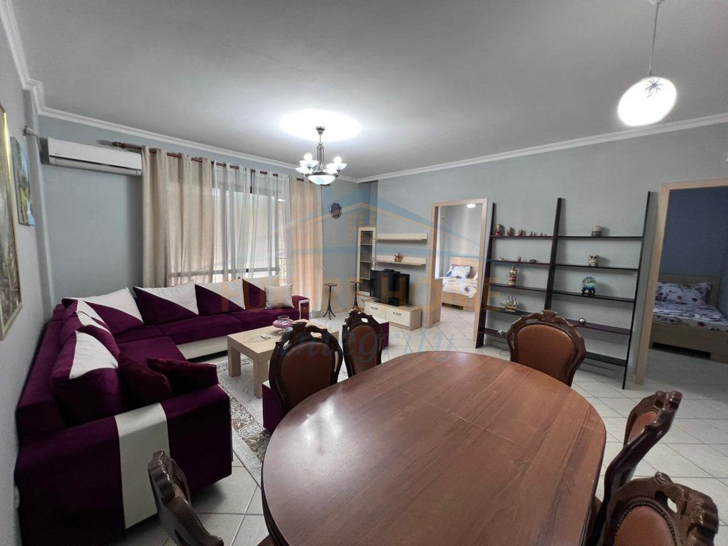 Affitto, Appartamento 2+1, Ex Mercato Elettrico, Tirana.