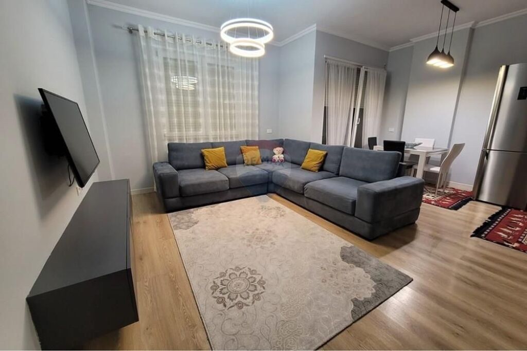 Apartment - For Rent - 5 Maji Street, Tirana
